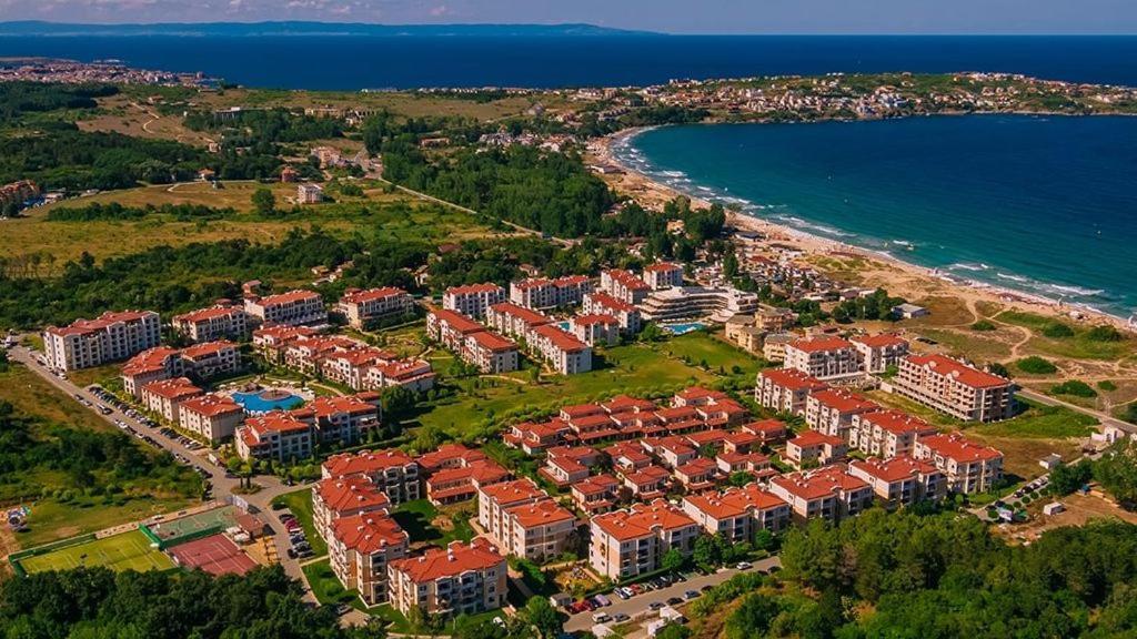 סוזופול Studio Greenn Life Beach Resort מראה חיצוני תמונה